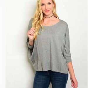 🖤 2/$20 Hourglass Lilly Grey Top